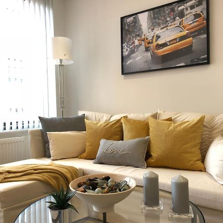 Boutique Collection In Reading By Creatick Apartment ภายนอก รูปภาพ