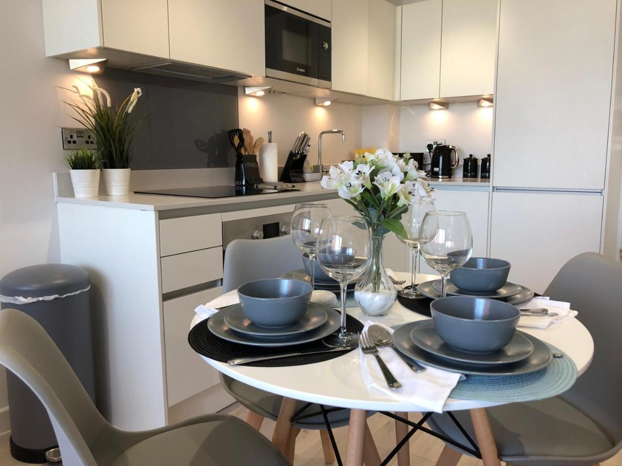 Boutique Collection In Reading By Creatick Apartment ภายนอก รูปภาพ