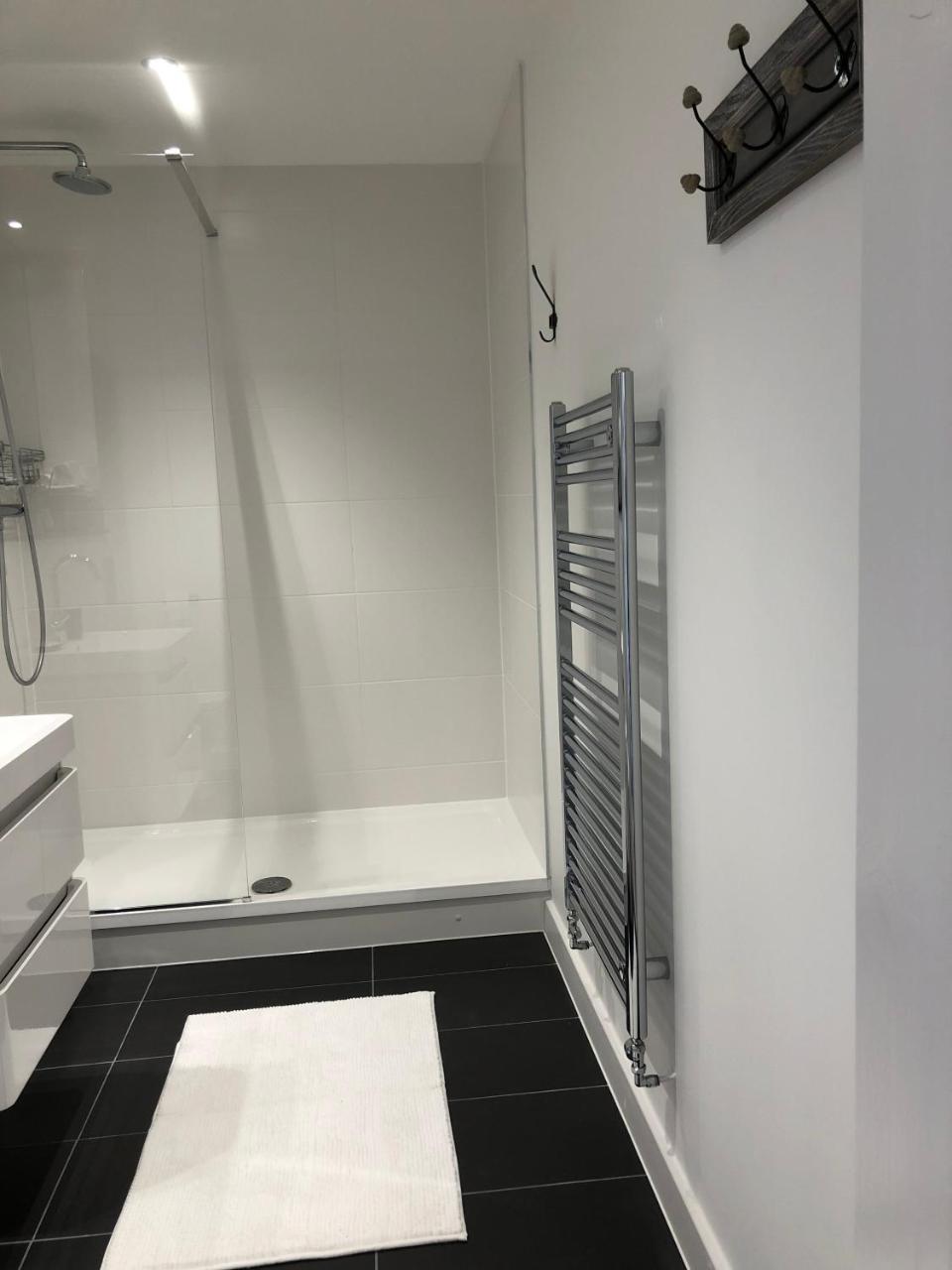 Boutique Collection In Reading By Creatick Apartment ภายนอก รูปภาพ