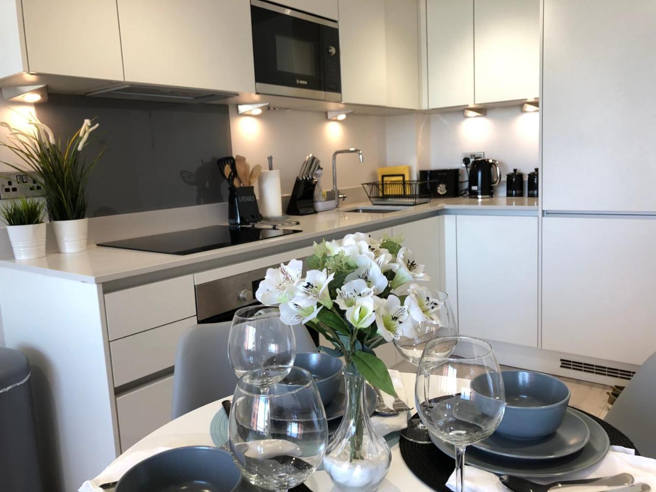 Boutique Collection In Reading By Creatick Apartment ภายนอก รูปภาพ