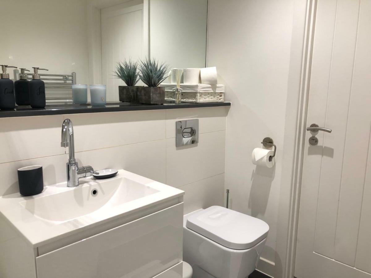 Boutique Collection In Reading By Creatick Apartment ภายนอก รูปภาพ